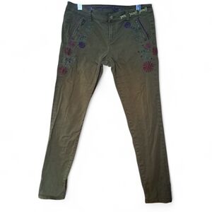 Desigual Olive Green Embroidered Skinny Pants | Floral Detail | Size 30